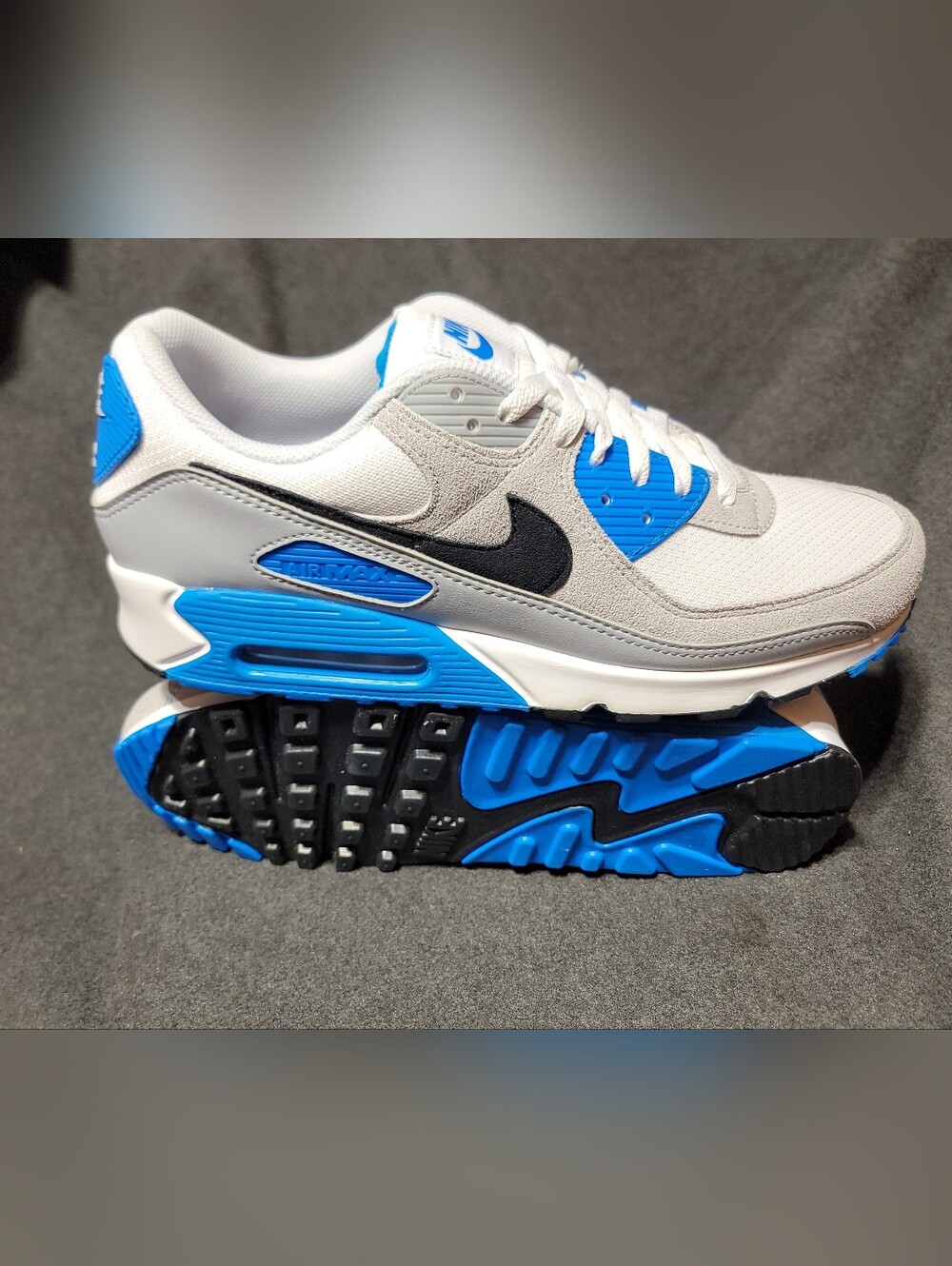 Nike Air Max 90